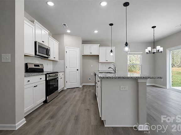 4th image of 7504 Gwynne Hill Rd