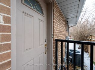 3 Minorca Pl #1, Toronto, ON M3A 2Z5