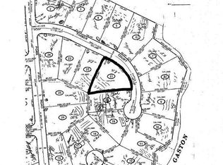 100 Timber Ct, La Crosse, VA 23950