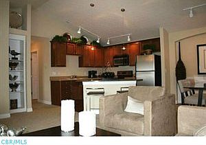 4th image of 4220 Bradhurst Dr
