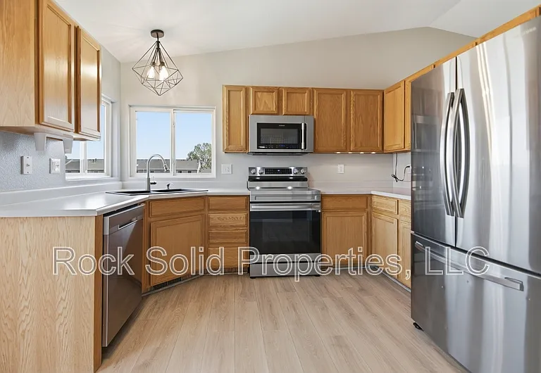 4804 Saddleback Dr — Photo 6