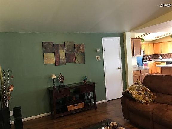 5th image of 268 NE 70th St