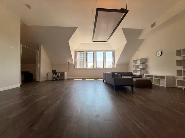 1022 Hancock St #304, Quincy, MA 02169