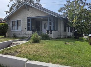 1220 York St, Pittsburg, CA 94565