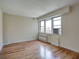 303 Bay 17th St APT 1C, Brooklyn, NY 11214