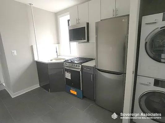 Rented by Sovereign Associates | media 22