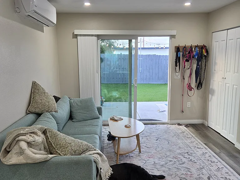 4676 Doliva Dr — Photo 12