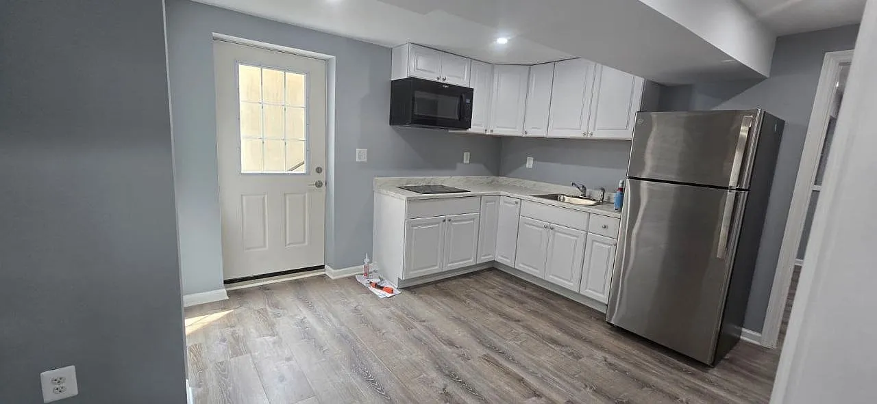 2 bed, 1600 sqft, $1,800 — Photo 3