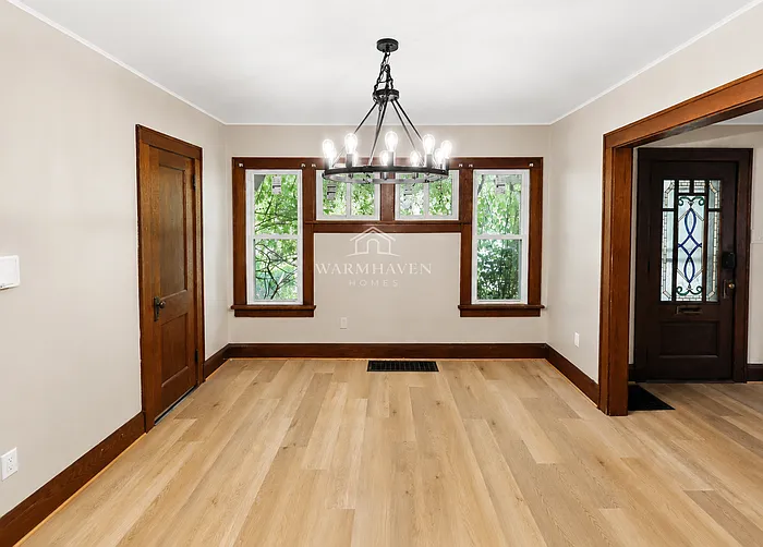 3 bed, 1.0 bath, 1188 sqft, $1,395 — Photo 2