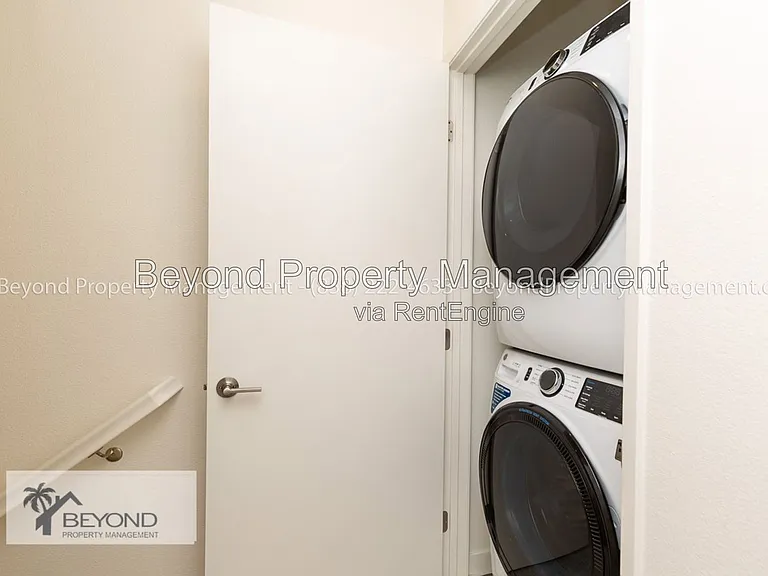 5461 Seacliff Pl #72 — Photo 8