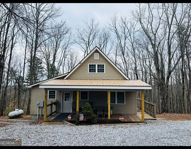 96 Cardinal Ln — Photo 1