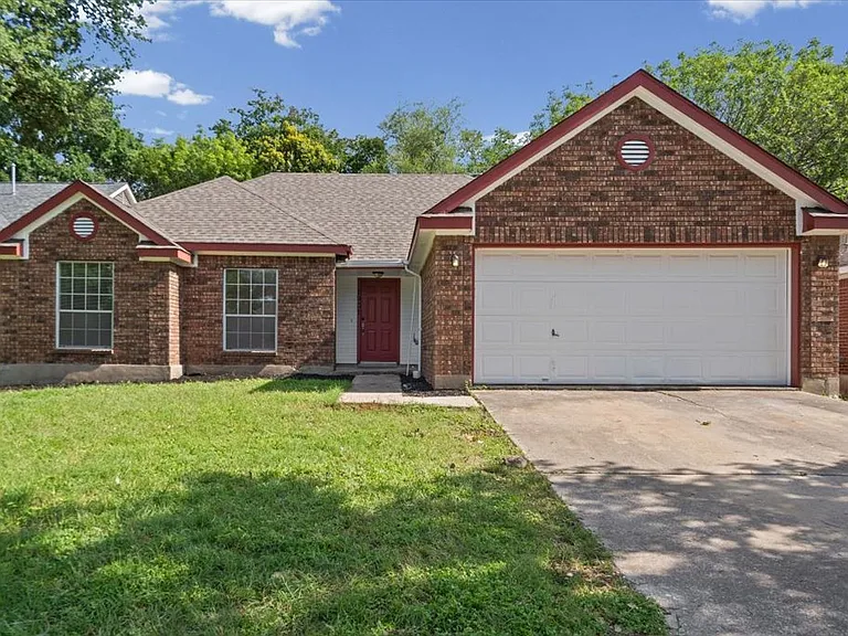 2907 Shotgun Ln — Photo 2