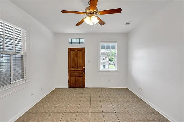 3605 Calhoun St #3605 — Photo 2