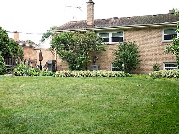 4th image of 428 S Donald Ave