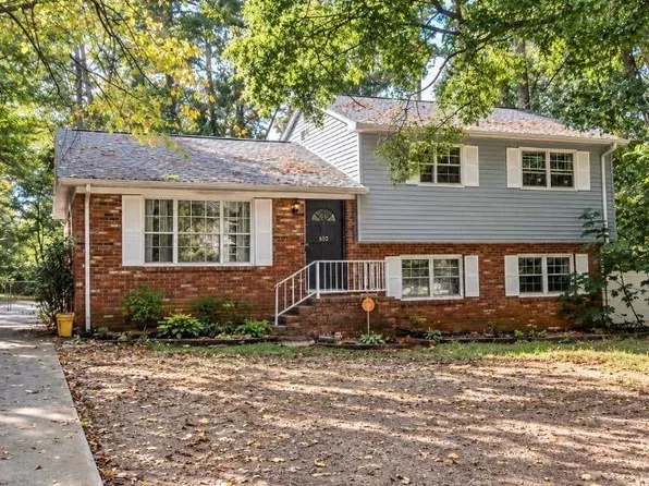502 Camelot Dr, Spartanburg, SC 29301