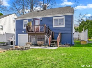 6 Wildmere Lane, Norwalk, CT 06851