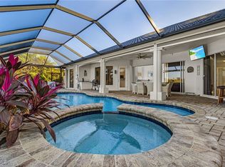 3724 Surfside Blvd, Cape Coral, FL 33914