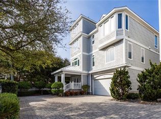 882 W Ocean View Ave, Norfolk, VA