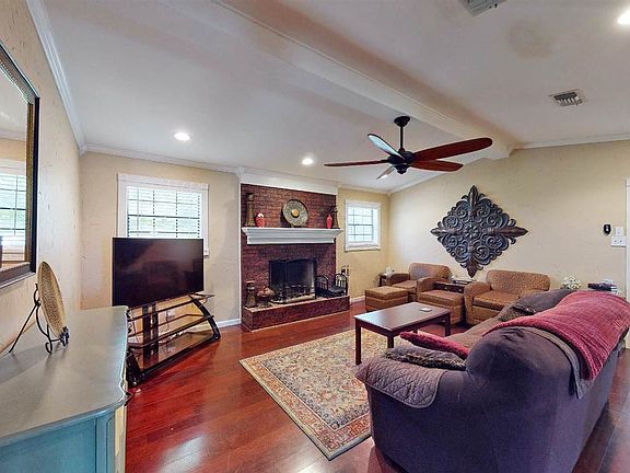 5th image of 6424 Bel Air Dr