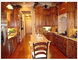 3rd image of 101 Belle Maison Ct