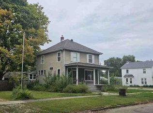 217 N Broad St, Lacon, IL 61540