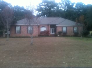 21970 Country Woods Dr, Fairhope, AL 36532
