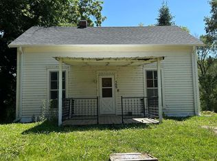 509 5th St, Peru, NE 68421