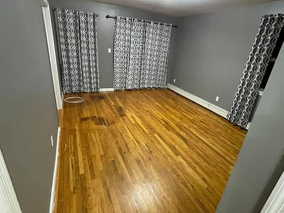 4th image of 846 Roosevelt St #1