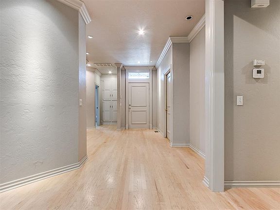 5th image of 4321 Foxglove Ln