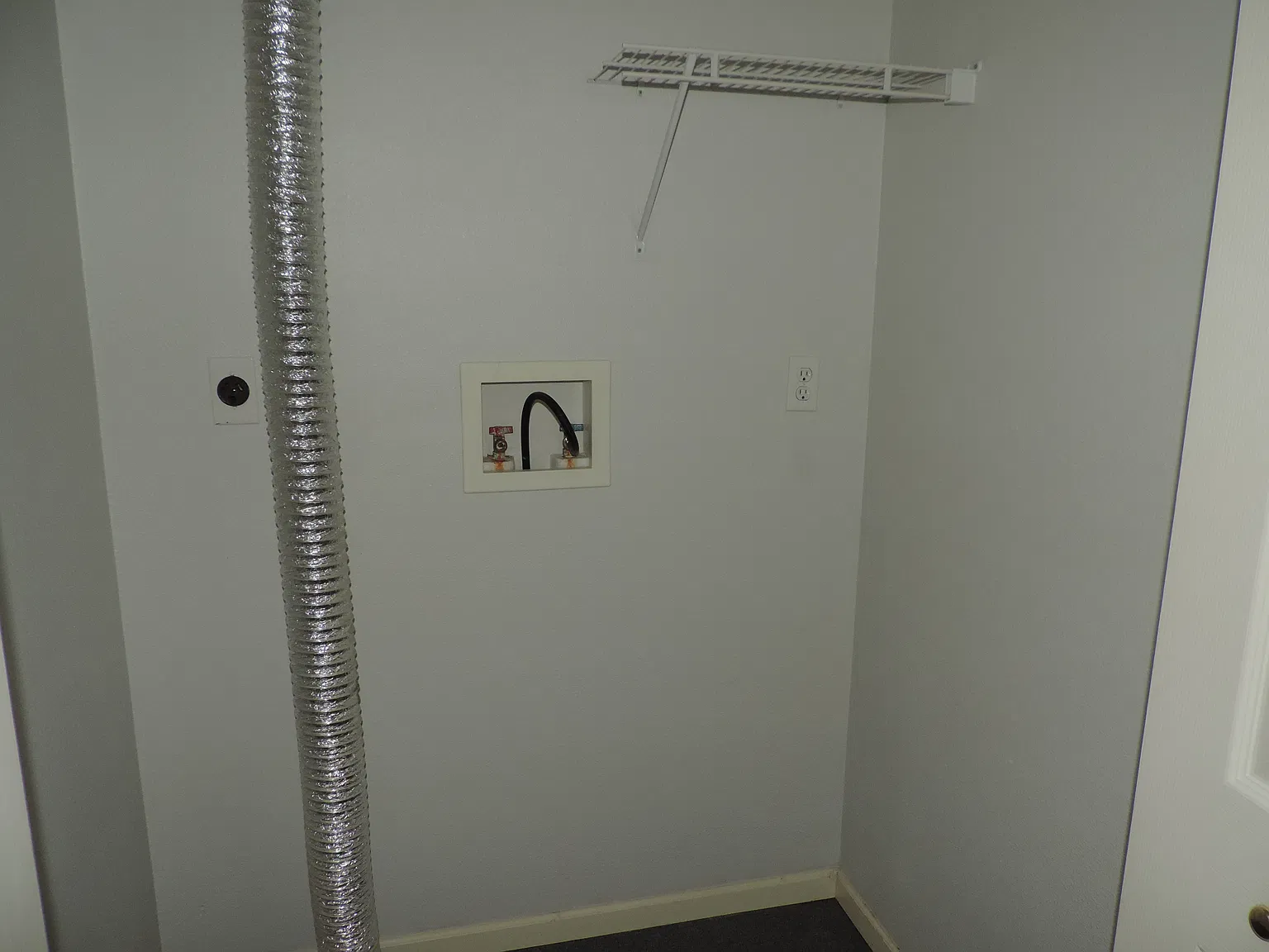 398 W. Ash Dr, Knob Noster, MO 65336 - C — Photo 4