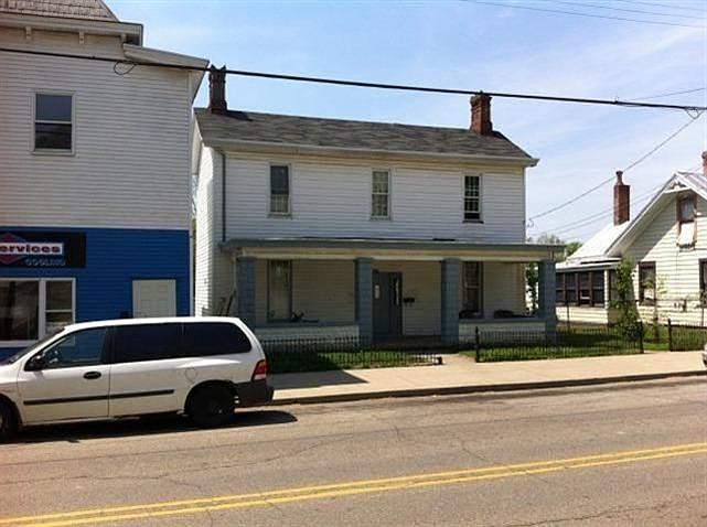 2nd image of 109 S Miami Ave