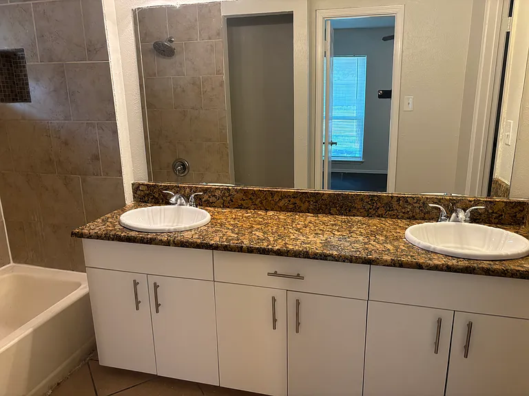 4184 Driscoll Dr — Photo 11