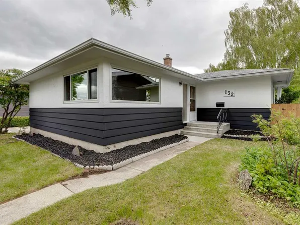 132 W Haysboro Cres SW, Calgary, AB T2V 3G3