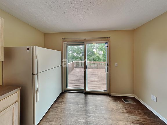 4th image of 2268 Maribeth Pl
