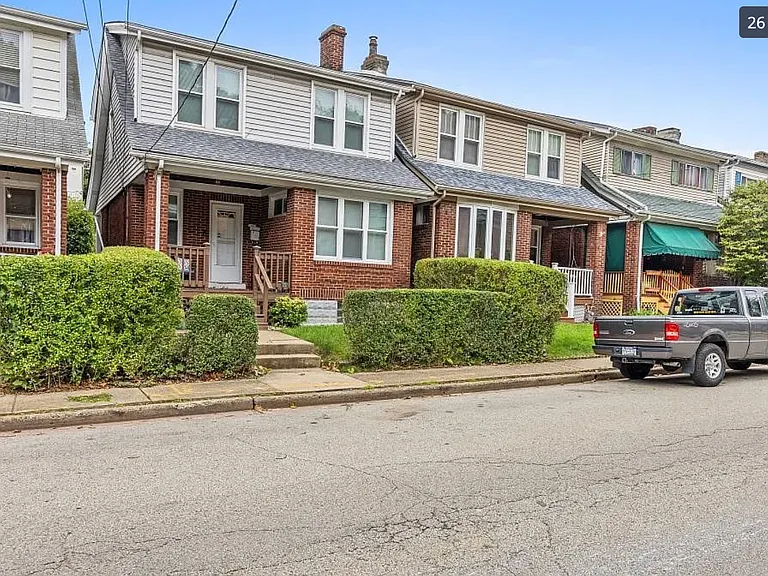 1211 Arkansas Ave — Photo 2
