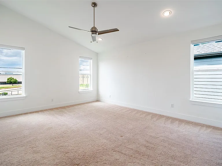 9806 Blissful Prairie Ln — Photo 16