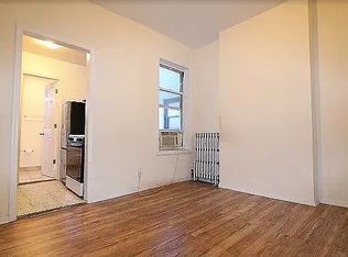 181 4th Ave #1F, Brooklyn, NY 11217