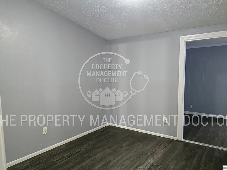 4710 Stonepointe Pl — Photo 22