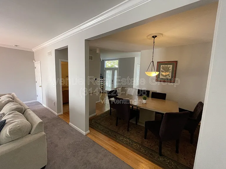 5776 Kingsbury Pl — Photo 11