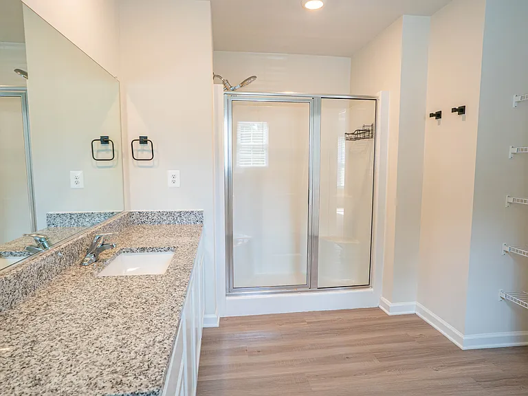 2814 Meadowview Blvd — Photo 27