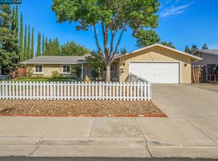 190 Mesquite Ct, Brentwood, CA
