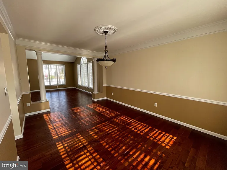 21330 Meadow Field Ct — Photo 8