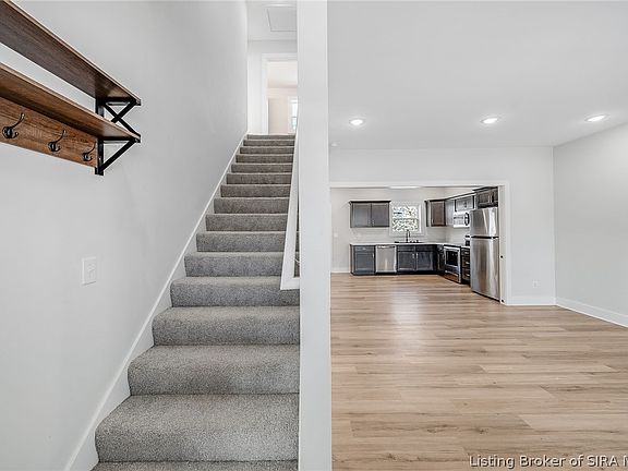 4th image of 904 Assembly Road