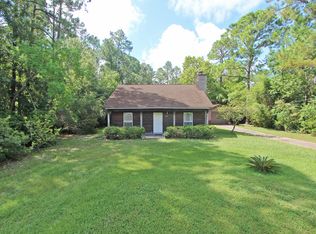 214 Francis St, Pass Christian, MS 39571