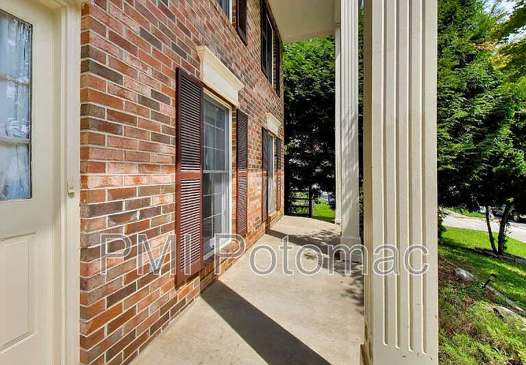 14672 Brougham Way — Photo 5