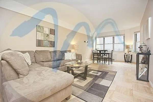 Rented by Medow Property | media 42
