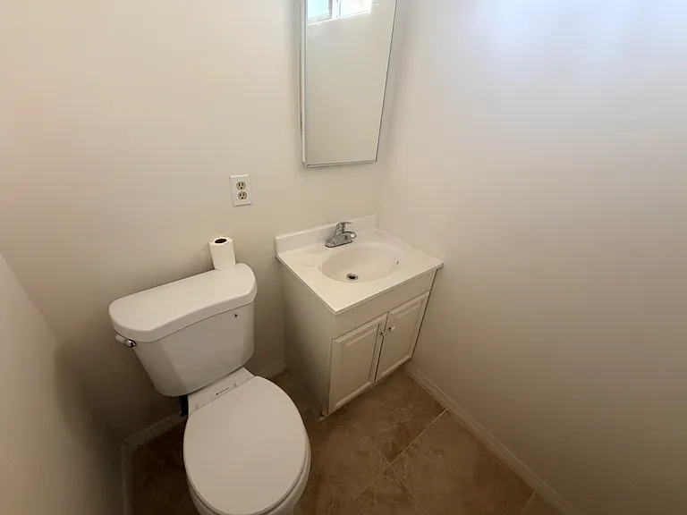 1803 Larcus Ave #A — Photo 20