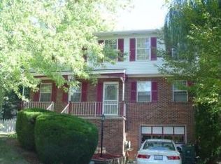 13517 Pamela Ct, Woodbridge, VA 22193