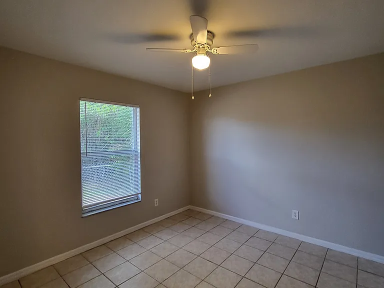 2145 Pauldo St — Photo 13