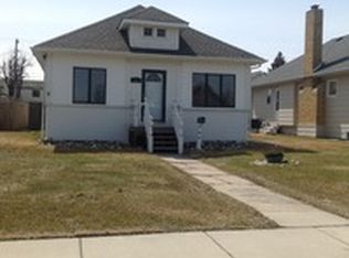 111 3rd Ave N, Wahpeton, ND 58075